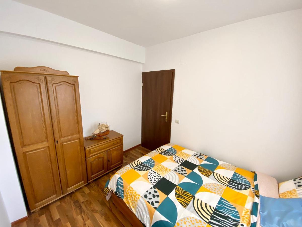 Apartment Cozy 2 Bedroom Private Parking